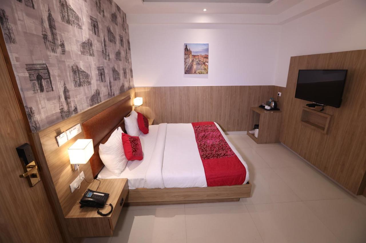 The Elevate Hotel - Near Delhi International Airport New Delhi Extérieur photo